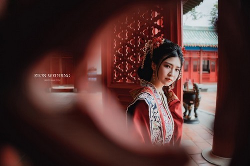 漢服婚紗推薦,婚紗工作室漢服,漢服婚紗攝影,漢服婚禮禮服,傳統漢服婚紗,時尚漢服婚紗,漢服個人寫真,漢服全家福攝影,漢服拍照,漢服寫真